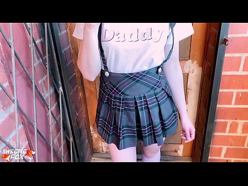 ❤️ Школачы Сосут анын Дик терең жана трахает ордуна класстар. ️❌ Порно ky.pornogroupp.ru ﹏